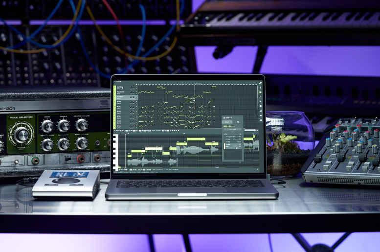 Descargar Dreamtonics Synthesizer V Studio Pro – Bancos de voz completos